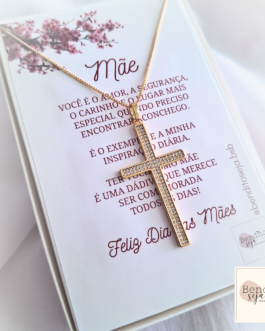 Colar Crucifixo cravejado luxo