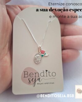 Colar Santa Rita de Cássia e mini rosa
