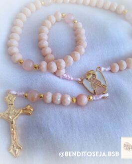 Terço em cristal Anjo da Guarda nude e rosa