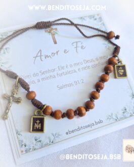 Pulseira terço mini Sagrado coração madeira